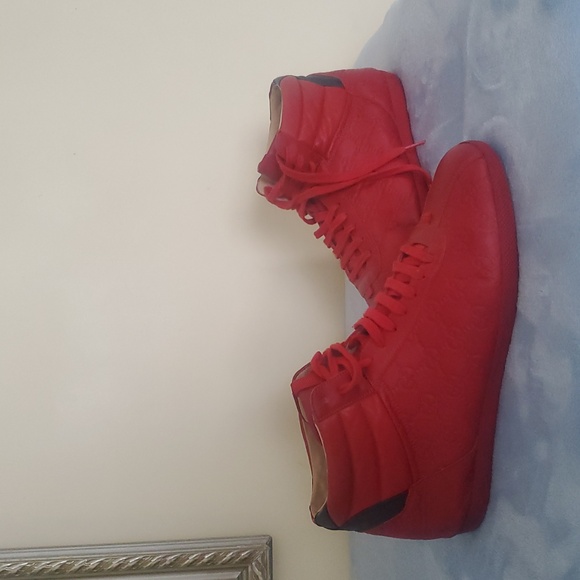 Gucci Men's Red High Top Sneakers Size 9 - Picture 1 of 15